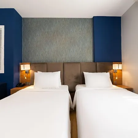 Nicecy Nganha Hotel Ho Chi Minh City Exterior photo