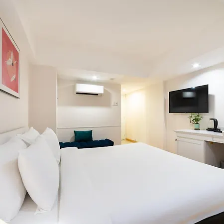 Nicecy Nganha Hotel Ho Chi Minh City Exterior photo